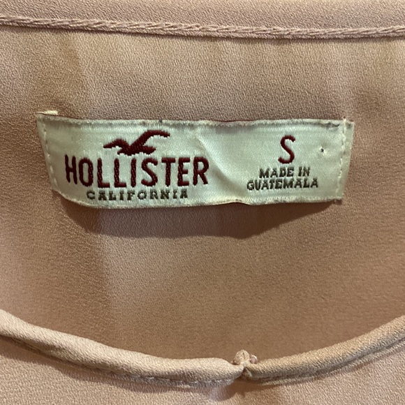 Hollister Adjustable Light Pink Spaghetti Strap V Neck Top Small - Picture 2 of 3